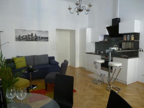 Landstrasse Apartment | Charming Viennese Home