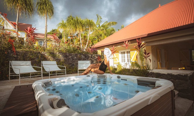 Ravine des Citrons House | Charming villa with jacuzzi, sauna, hammam, lush garden - 4 pers - L'Entre Deux