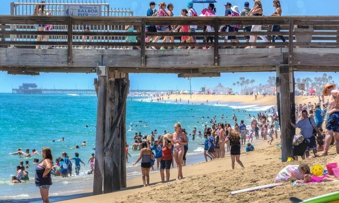 Balboa Peninsula House | Charming Vintage Beachfront Vacation Cottage (right side) | Super Central - No Car Needed!