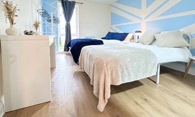 Sudbury Apartment | Charming Wembley Apartment with 2 Bedrooms