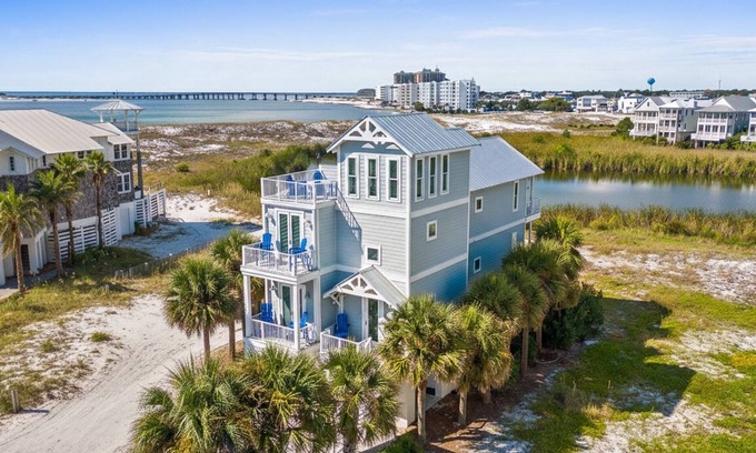 Holiday Isle House | 🌅 Chasing Sunsets | Harbor & Gulf Views | Free Parasailing