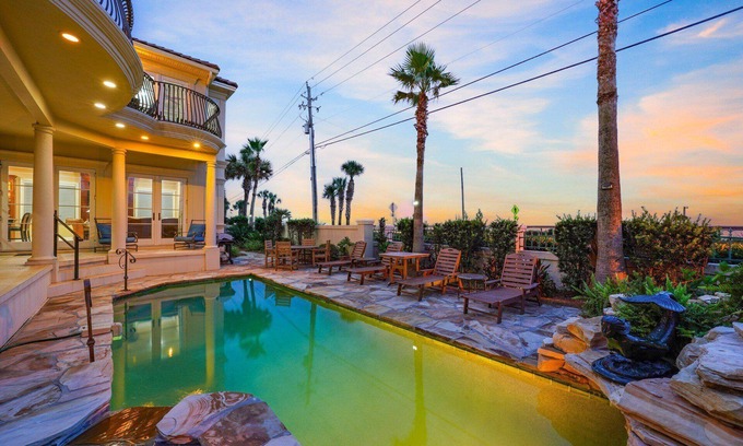 Avalon Beach Estates House | CHATEAU BY THE SEA: New to the Market! PRIVATE Beach-Pool-Tennis-Office Space