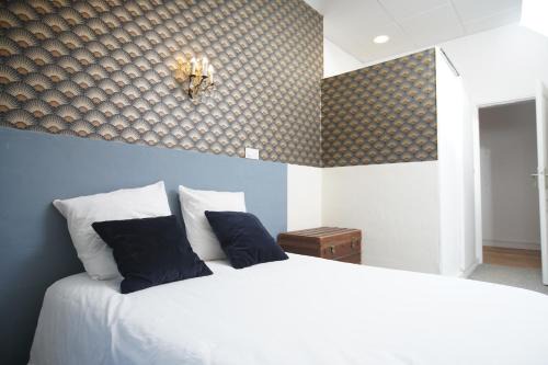 Saint-Zacharie House | Chateau de mont-vert