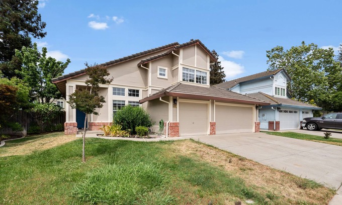 Elk Grove House | Cheerful 4BR Entire house with Free parking/Family