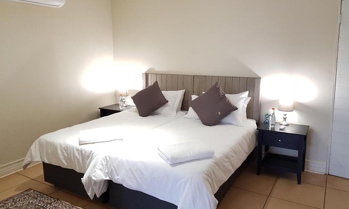 Bloemfontein Apartment | CHEETAH MANOR #4