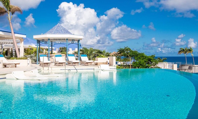 Les Terres Basses Villa | Chef included by Fantasia Villas: Villa Mes Amis