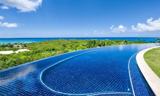 Plum Bay Villa | Chef included by Fantasia Villas: Villa Sandyline