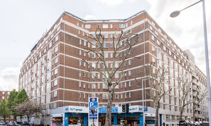 Brompton & Hans Town Apartment | Chelsea Cloisters Serviced Apartments
