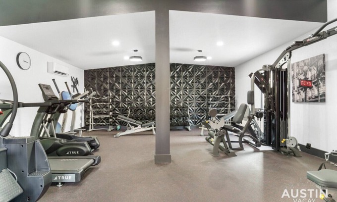Brentwood Apartment | Chelsea Combined #249 and #250