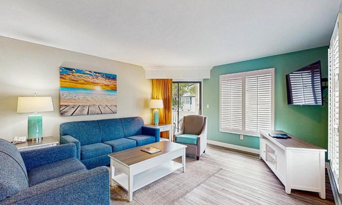 Myrtle Beach Apartment | Chelsea House Villas 112