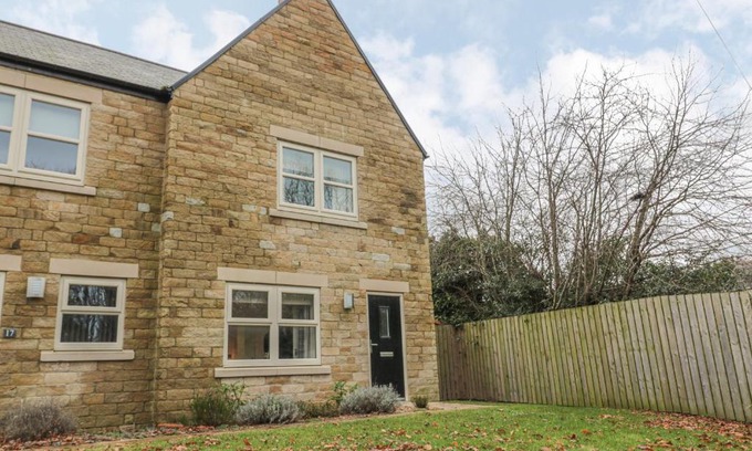 Longframlington House | Chestnut Cottage