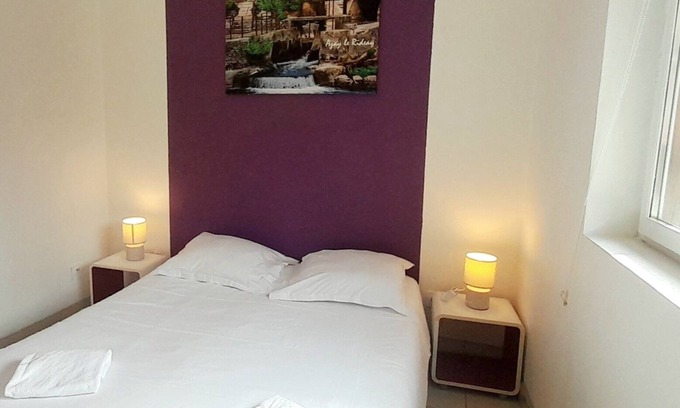 Azay-le-Rideau Apartment | Chez Benjamin -> Terrace & Table tennis 2 to 4 pers.