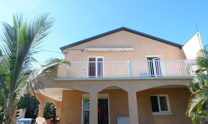 Saint-Louis Bed & Breakfast | Chez Chouchou