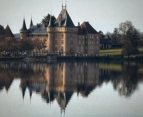 La Clayette Apartment | Chez Kapameï