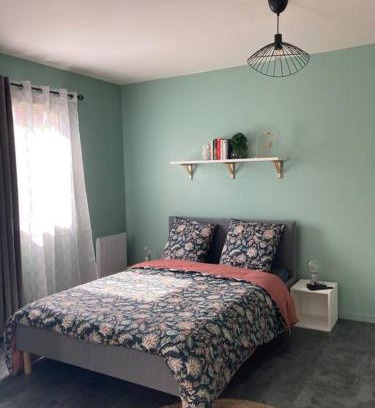 Arpajon Apartment | chez karine 6