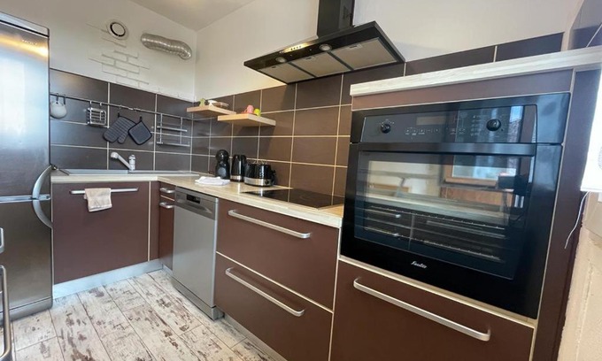 Chalon-sur-Saone Apartment | Chez les Freds