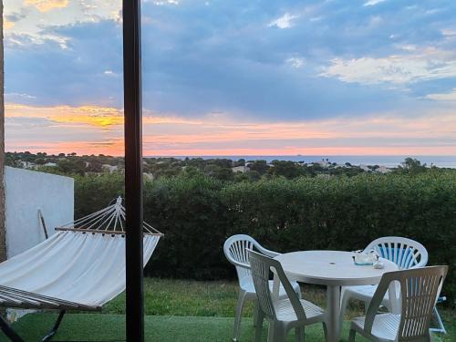 Marine de Saint Ambroggio Apartment | Chez Pierre et Sophie