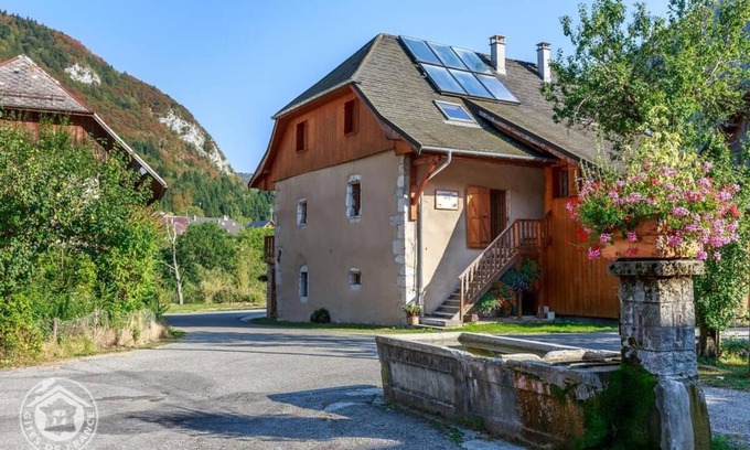 Aillon-le-Jerune House | Chez Pognette - Aillon-le-jeune