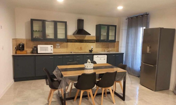 Carces Apartment | Chez Sab