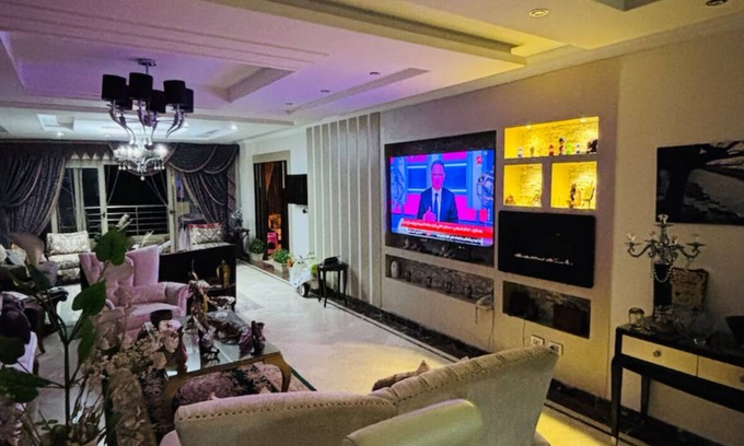 Ar-Raml 1 Apartment | Chic 2-bedroom apartment with WiFi, AC in charming Alexandria Governorate