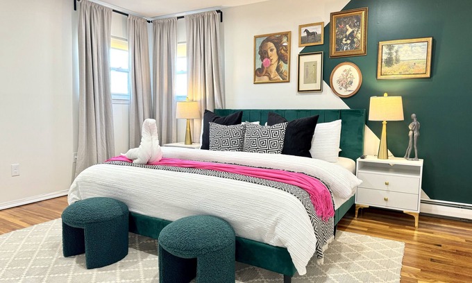 West Hempstead Apartment | Chic 2-Bed Apt Free Wi-Fi/King Bed/Parking & Mid-Century Charm