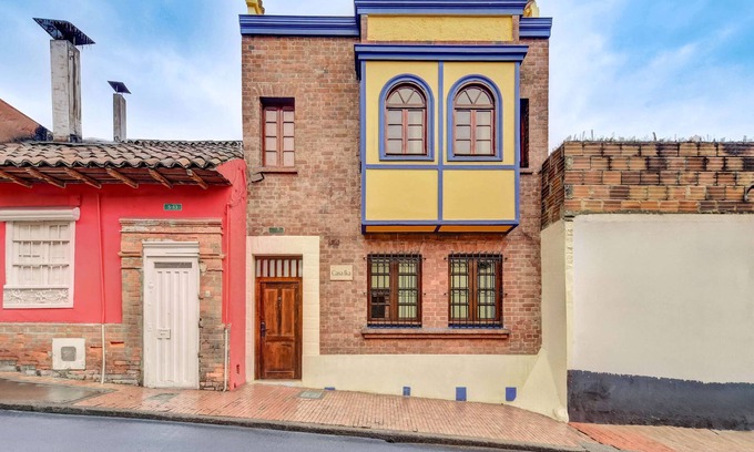 La Candelaria House | Chic 4BR House in Vibrant La Candelaria