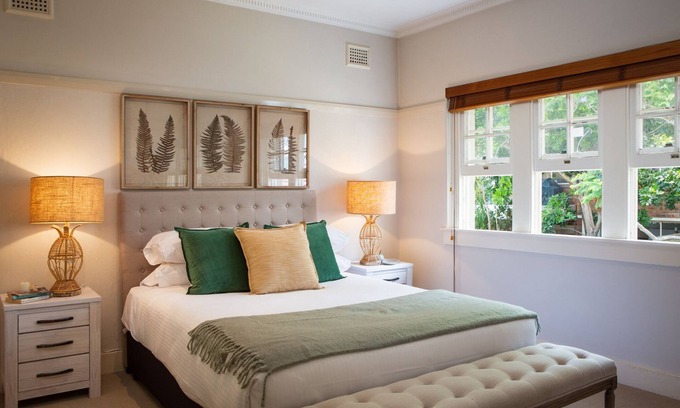 Manly Apartment | Chic Apartment with Sun Lounge Near Manly Beach