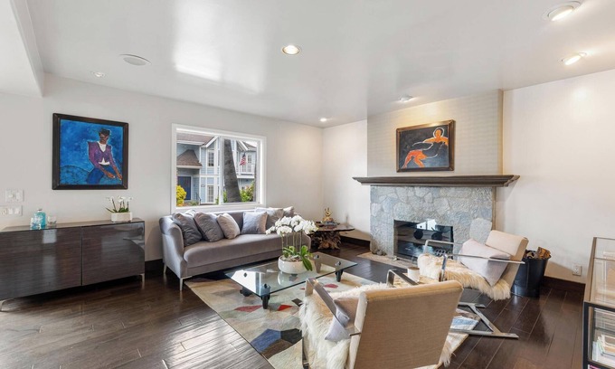 Hill Section House | Chic Family Beach Home on Coveted Flat Walk Street. Pet Friendly!