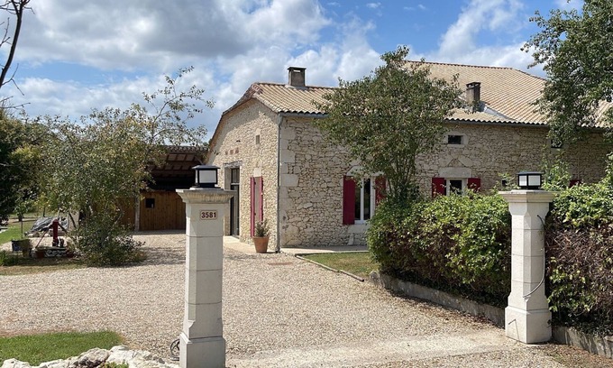 Thenac Other | Chic Farmhouse in 15 acres with pool