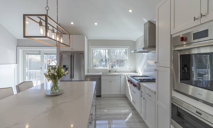 Hampton Bays House | Chic Hamptons Home near beach!