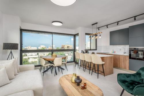 Old North Apartment | Chic in the city by Sea U TLV