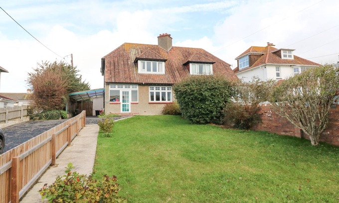 Bude Cottage | CHILTON, family friendly, character holiday cottage in Bude