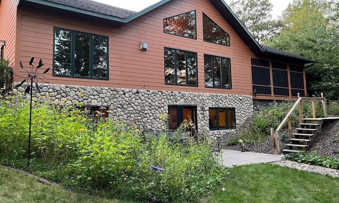Hayward House | Chippewa Flowage Lake Home! Private location with your own dock!
