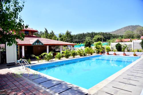 Chikkamagaluru House | Chirooss Homestays And Resorts