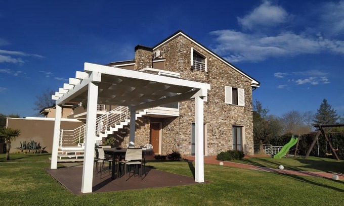 Galleno House | Chrisiola