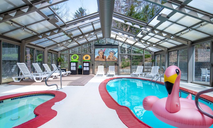 Jackson Hotel | Christmas Farm Inn and Spa