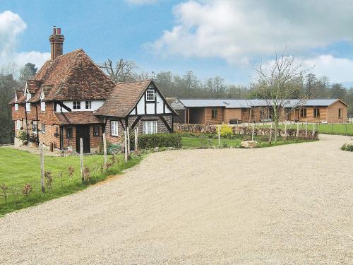 Bearsted House | Church View - 24731