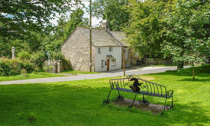 Blisland Cottage | Churchgate Cottage