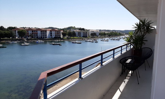 Ciboure Apartment | Ciboure: Spacious T4 with balcony and veranda, near golf