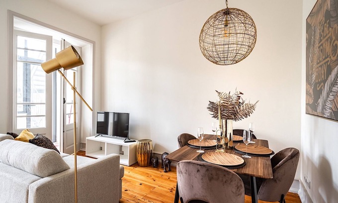 Sao Domingos de Benfica Apartment | Cilantro Apartment, Wifi, Terrace !New!