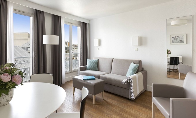 Quartier Saint-Ambroise Apartment | Citadines Bastille Marais Paris