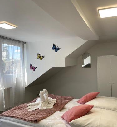 Altstadt-Sued Apartment | City apartment on the Rhine, Cologne