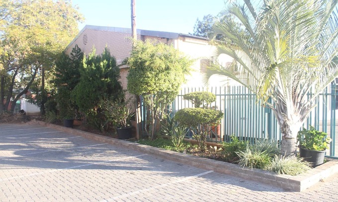 Francistown Hotel | City Inn Lodge