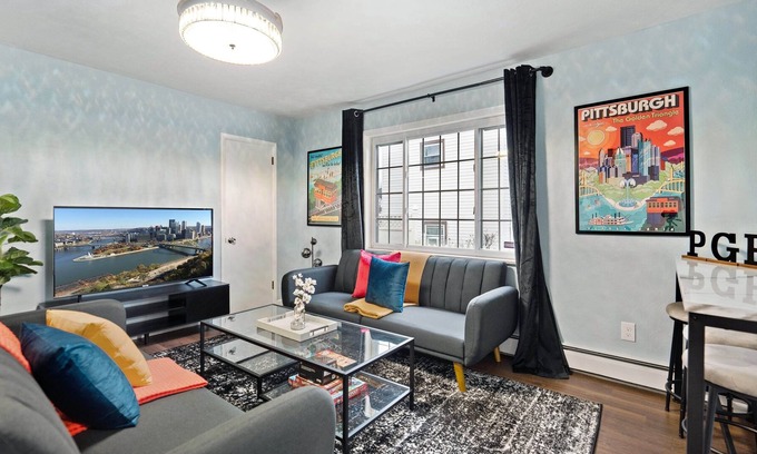 South Side Apartment | Cityscape Charm | Al Fresco | Night Buzz