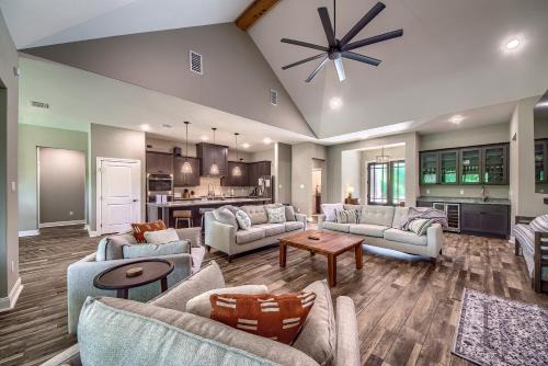 Canyon Lake House | CL 970 Blue Heron Hideaway