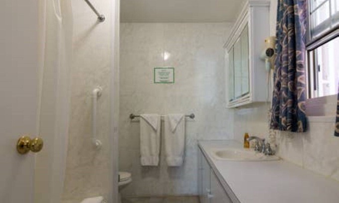 Warwick Apartment | Clairfont, Jobson's Cove/Warwick Long Bay/Horseshoe Beach - APARTMENT 3