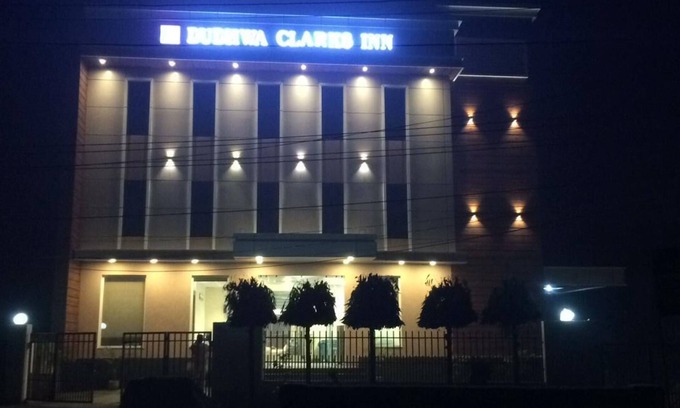 Palia Hotel | Clarks Inn Dudhwa