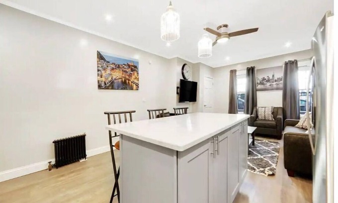 Bushwick Apartment | Classic & Comfortable Stay in Brooklyn: