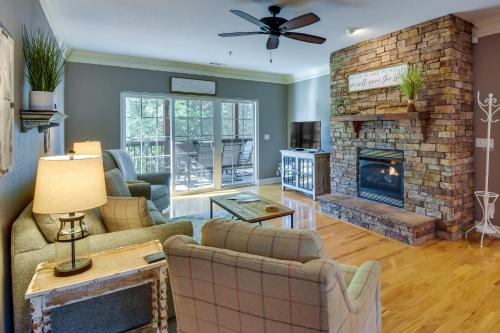 Clayton Apartment | Clayton Resort Getaway with Pool Access, Pickleball!
