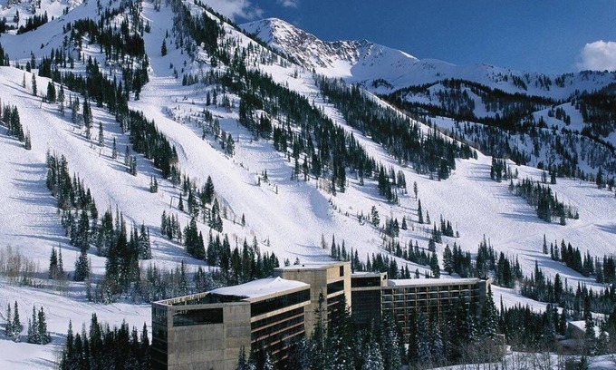 Salt Lake Mountain Resorts Condo | Cliff Club Snowbird February 7-14, 2025